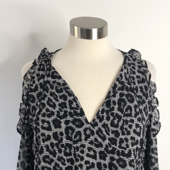 Sz S Michael Kors Leopard Print Exposed Shoulder Blouse - Picture 3 of 7